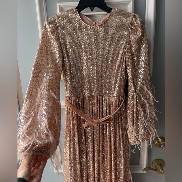 Formal dress - Picture 6 of 10